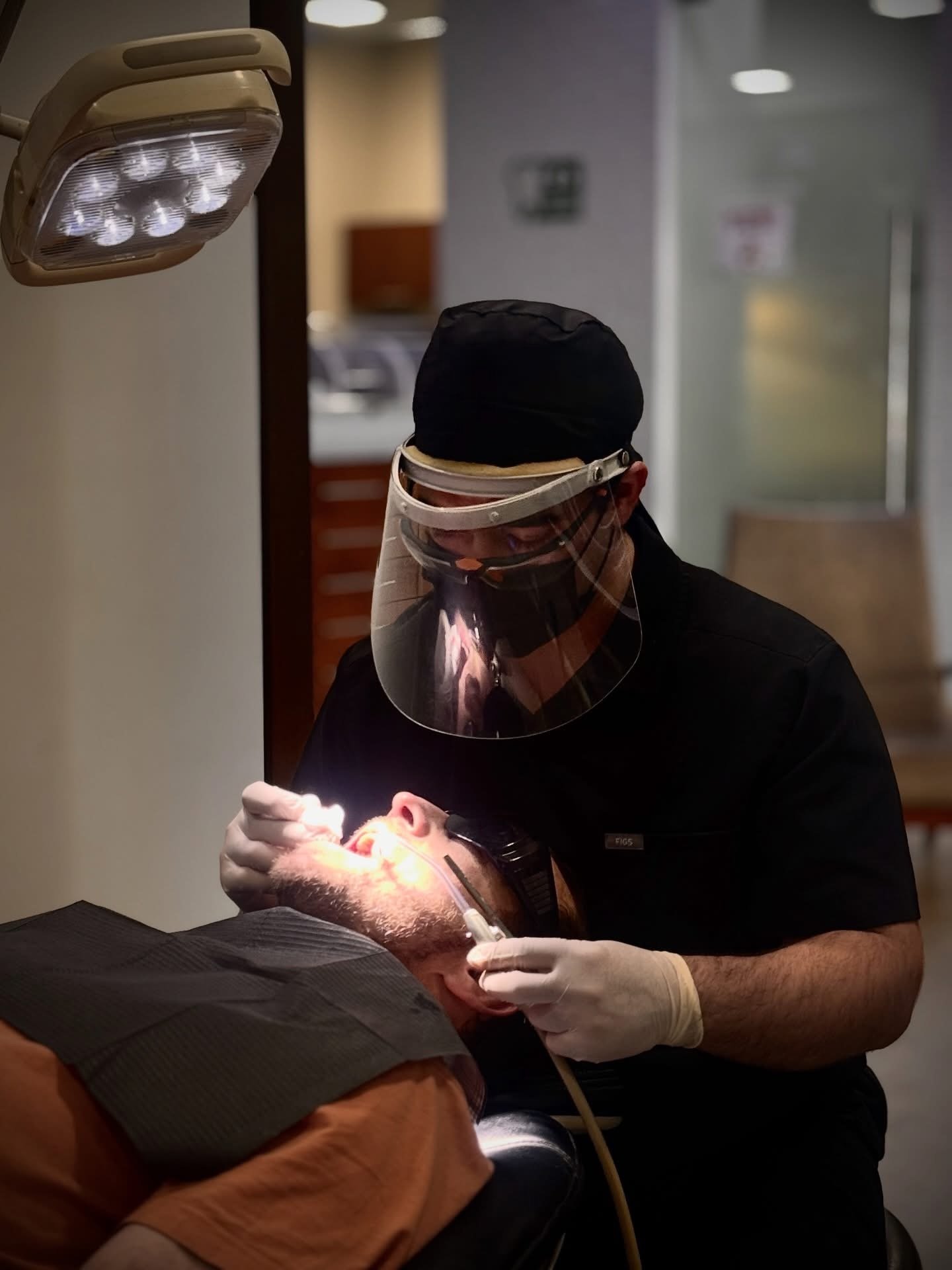 Premium-Dental-Care-in-Tijuana-Built-Around-Your-Smile (4)